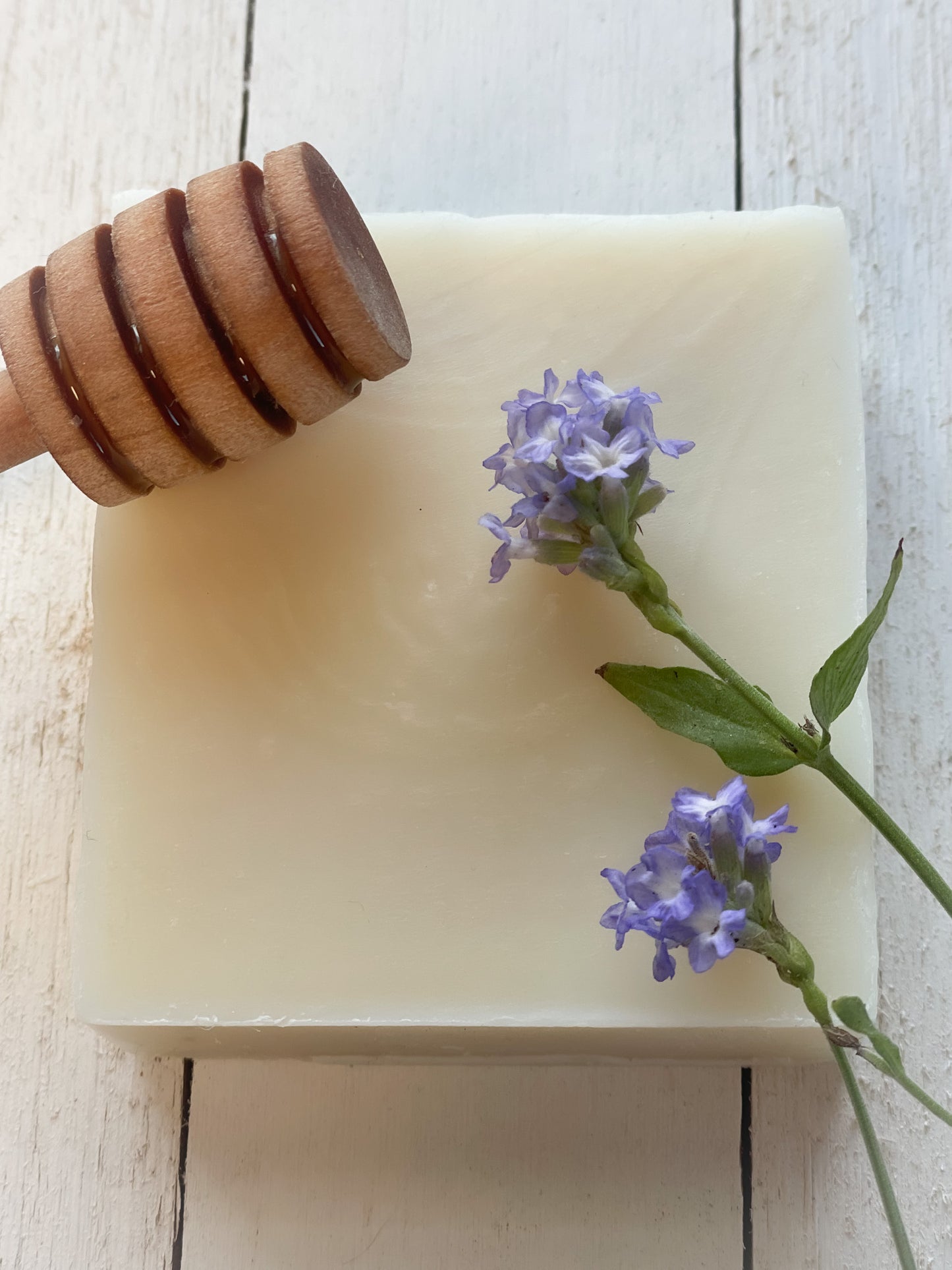 Honey Oatmeal & Lavender Handmade Soap